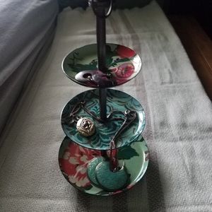 Tiered floral jewelry stand